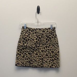 Cheetah mini skirt
